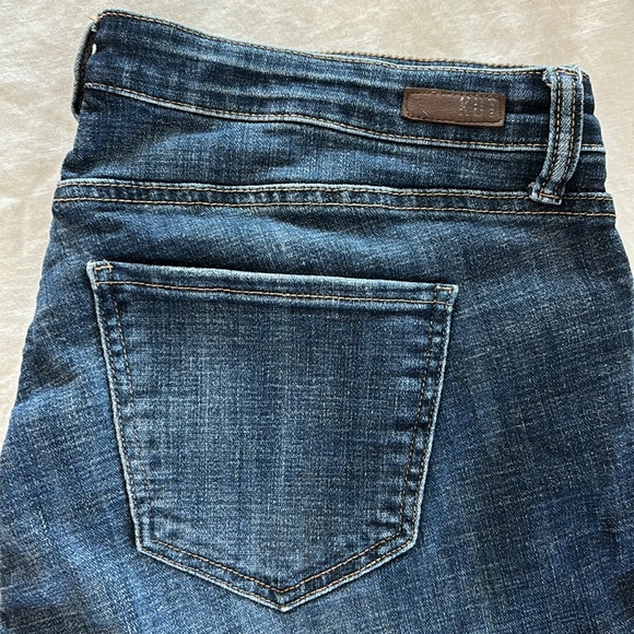 Kit from the Kloth 16W medium wash Jean - Picture 2 of 8
